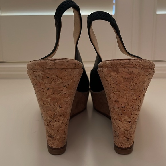 Christian Louboutin Navy Leather Espadrille with White Leather Trim. Size 39.5. - Picture 6 of 12